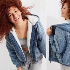 Aerie Quilted Denim Jacket with Sherpa Lining sz M